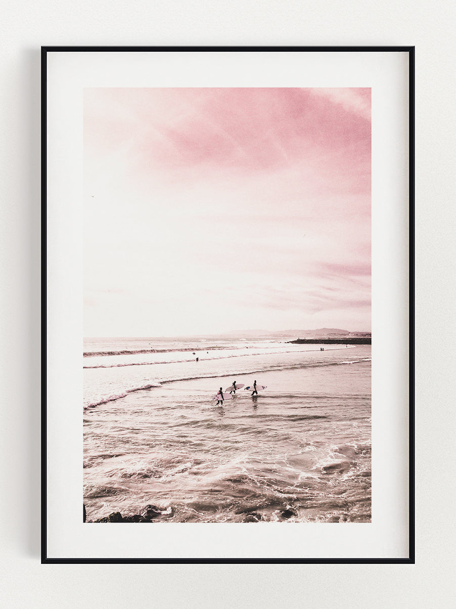 Surfing Beach Poster – Stunning art poster print on premium gallery paper, perfect for modern interiors