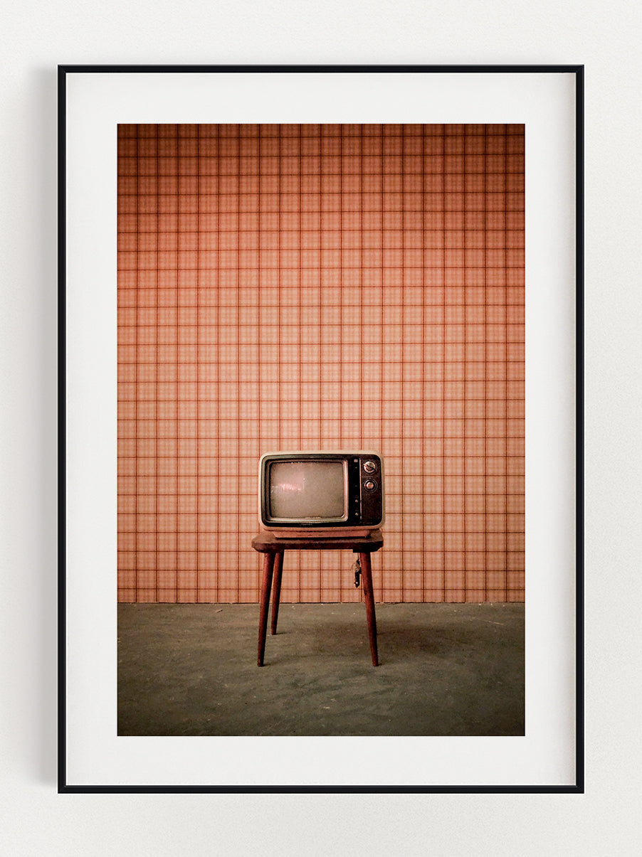 Vintage TV Poster – Stunning art poster print on premium gallery paper, perfect for modern interiors